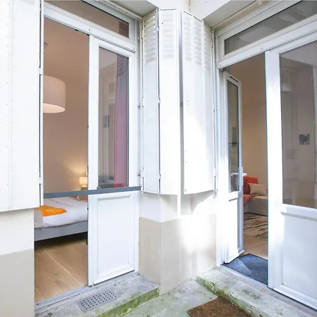 Warm 2 Bedrooms Apartement - C38 Parijs Buitenkant foto